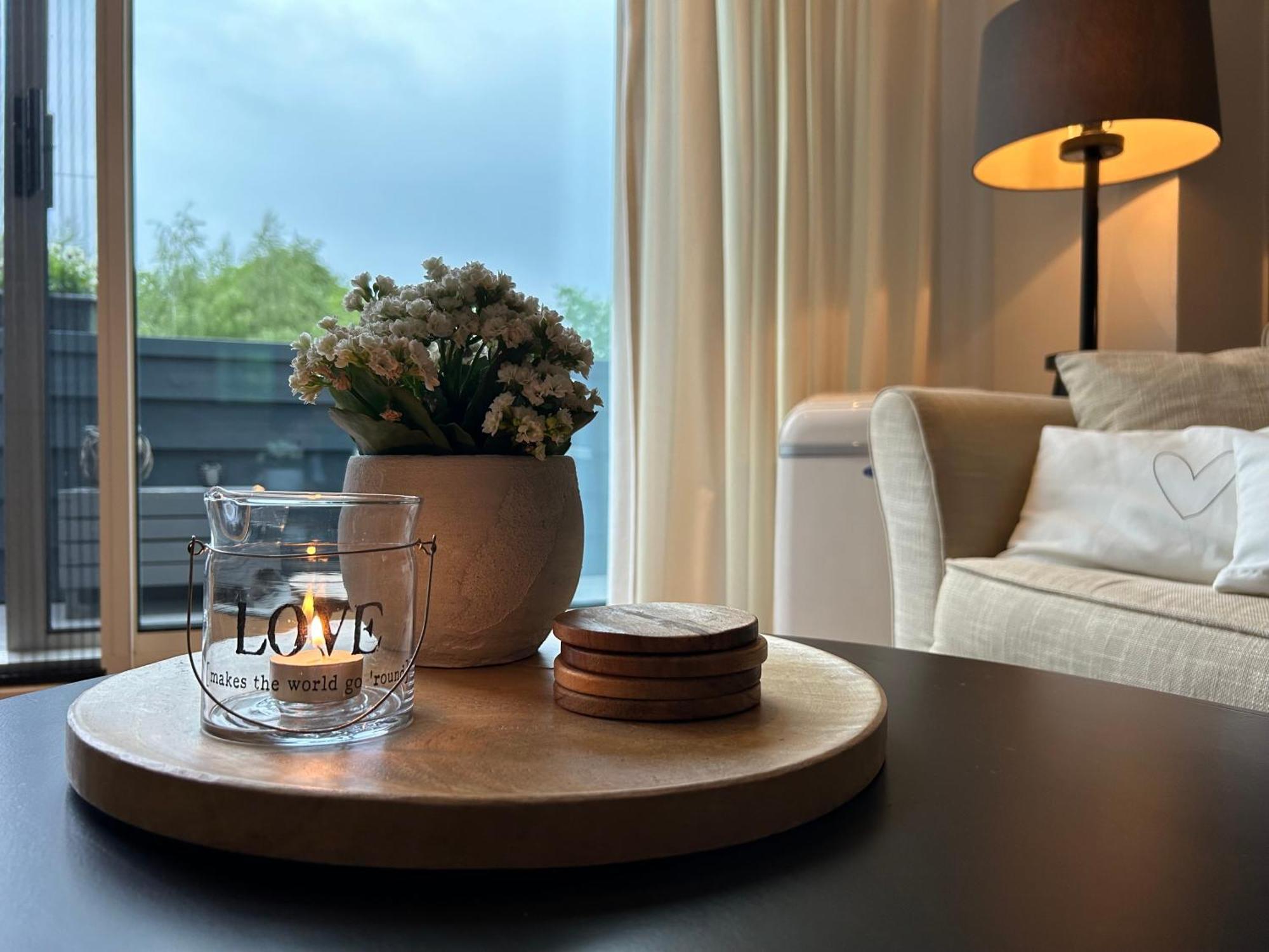 T'Hus Bed & Breakfast Katlijk Exteriér fotografie